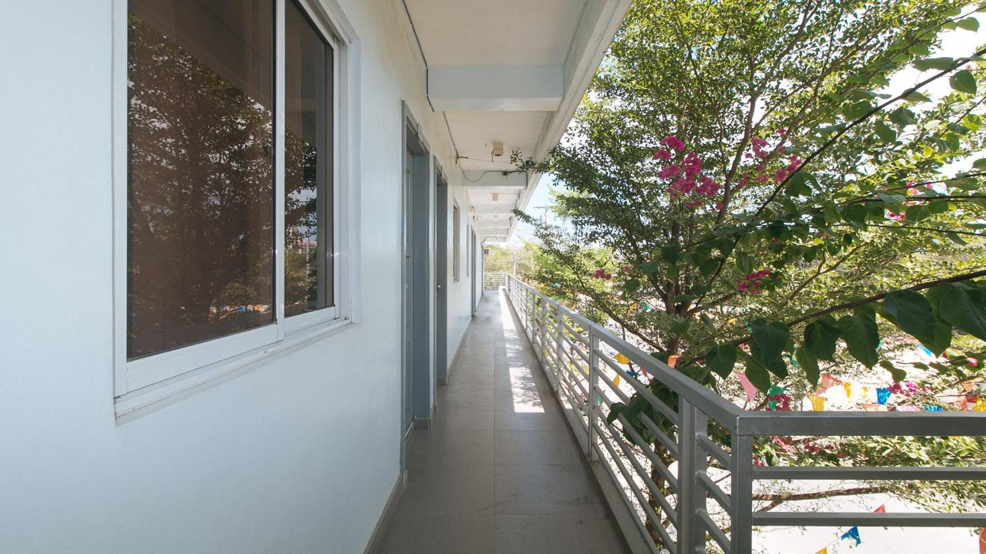 Reddoorz At Fat J Apartelle Mactan Cebu Exterior foto